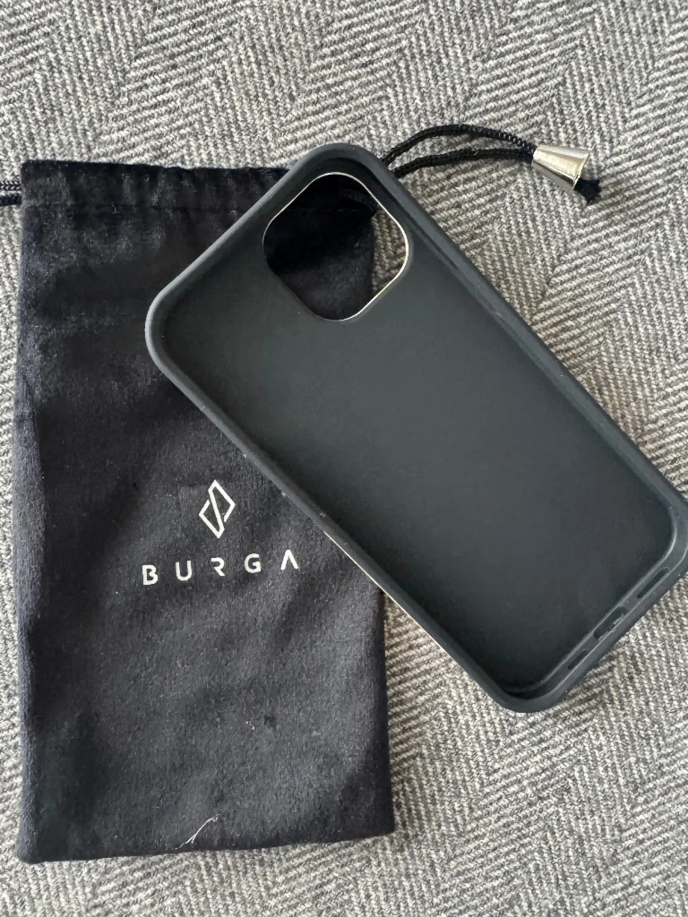 NWT, BURGA, DARLING 15 PRO MAX, IPHONE COVER
